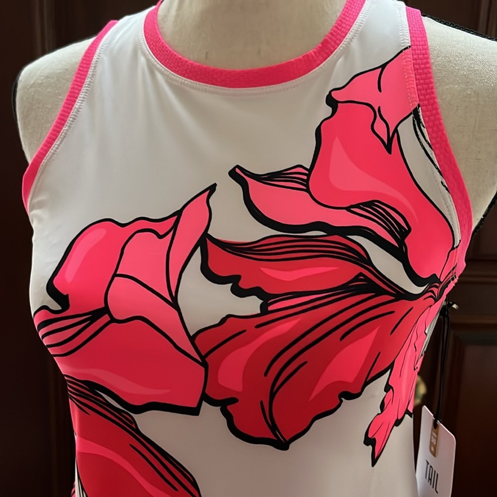 Candy Tank Trellis Essence top by Tail - Size Small - NWT - Picture 2 of 6